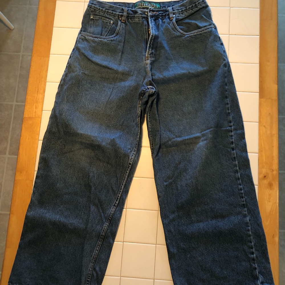 Authentic Vintage BullHead Stove Pipe jeans.